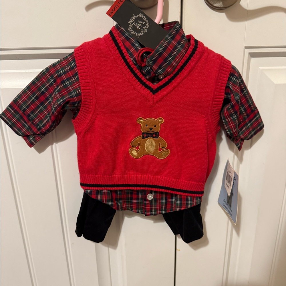 Red Plaid Baby Outfit with Bear Embroidery new with tags